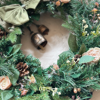 Floral Wreath  (bells)