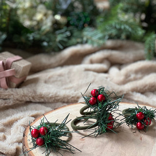 CHRISTMAS NAPKIN RINGS( SET OF 4)