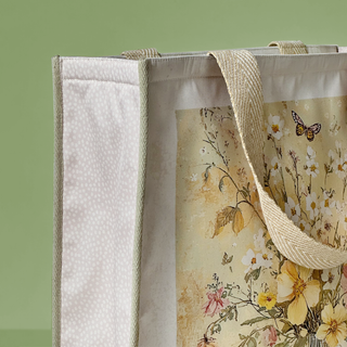 Countryside Stroll Tote