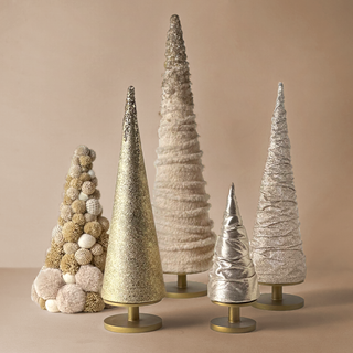 Glittering Ivory Pinnacle Tree Set